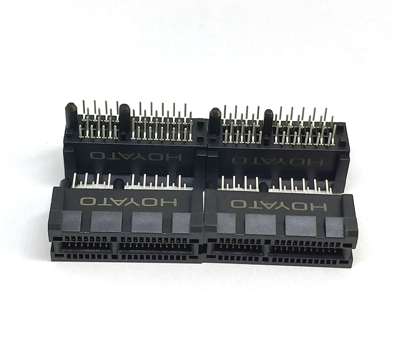 36 Pin Straight Dip Type PCI-E Connector With Post