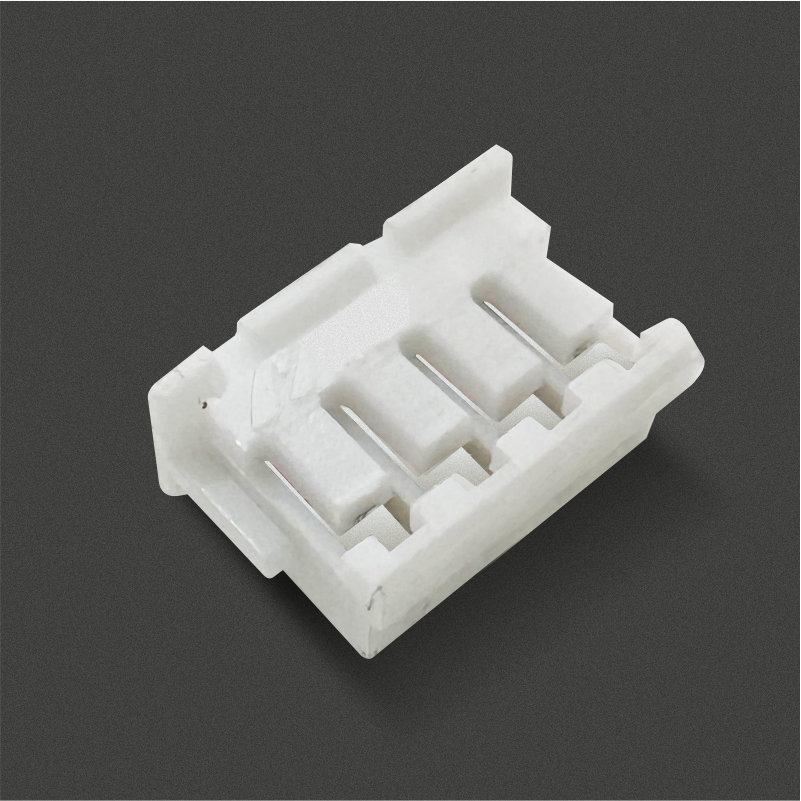 ZH connector ZHR ZHR-04 4 Rectangular Connectors Housings Receptacle Natural 0.059″ (1.50mm)