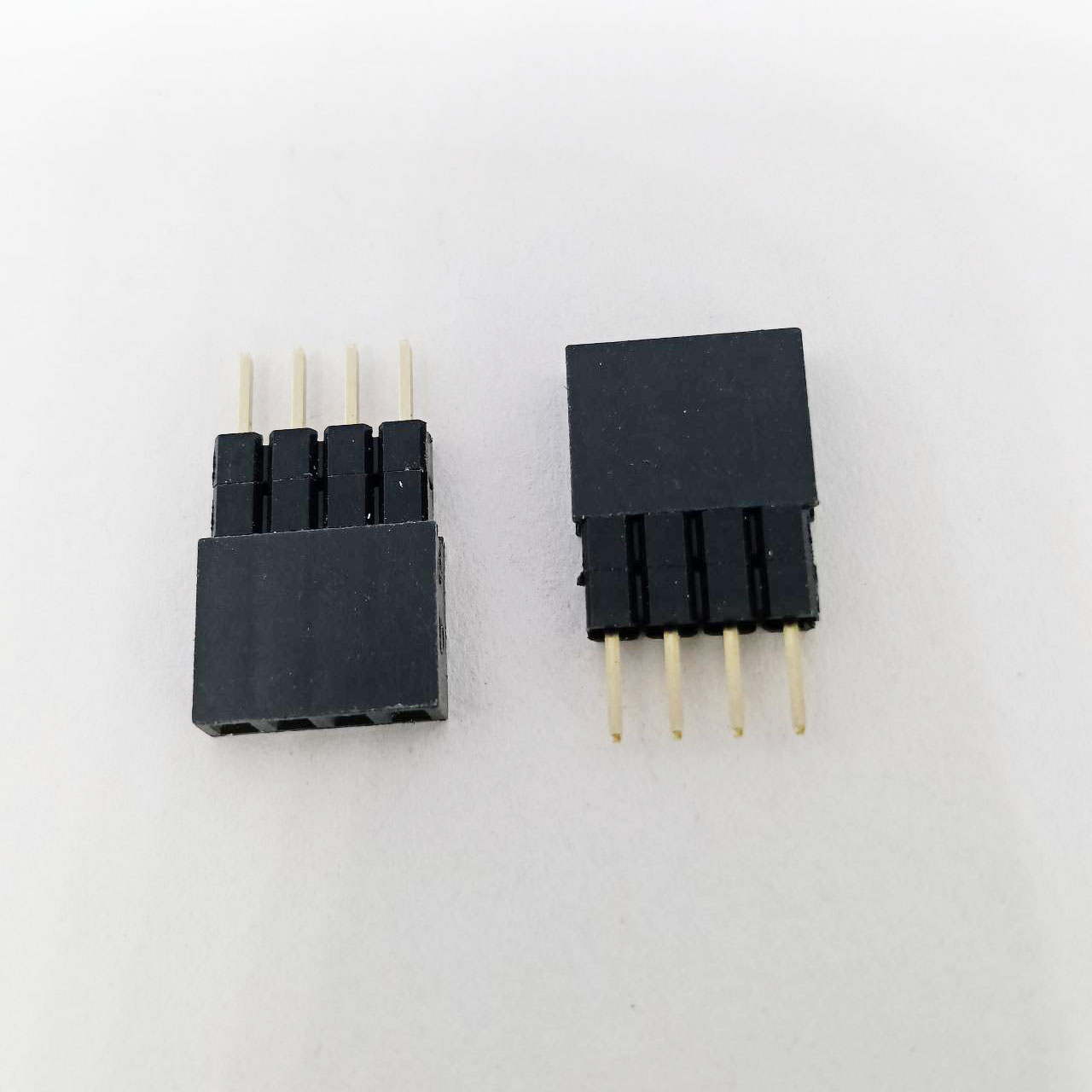 Female header Single row 2.54mm pitch board to board connector 4 pins