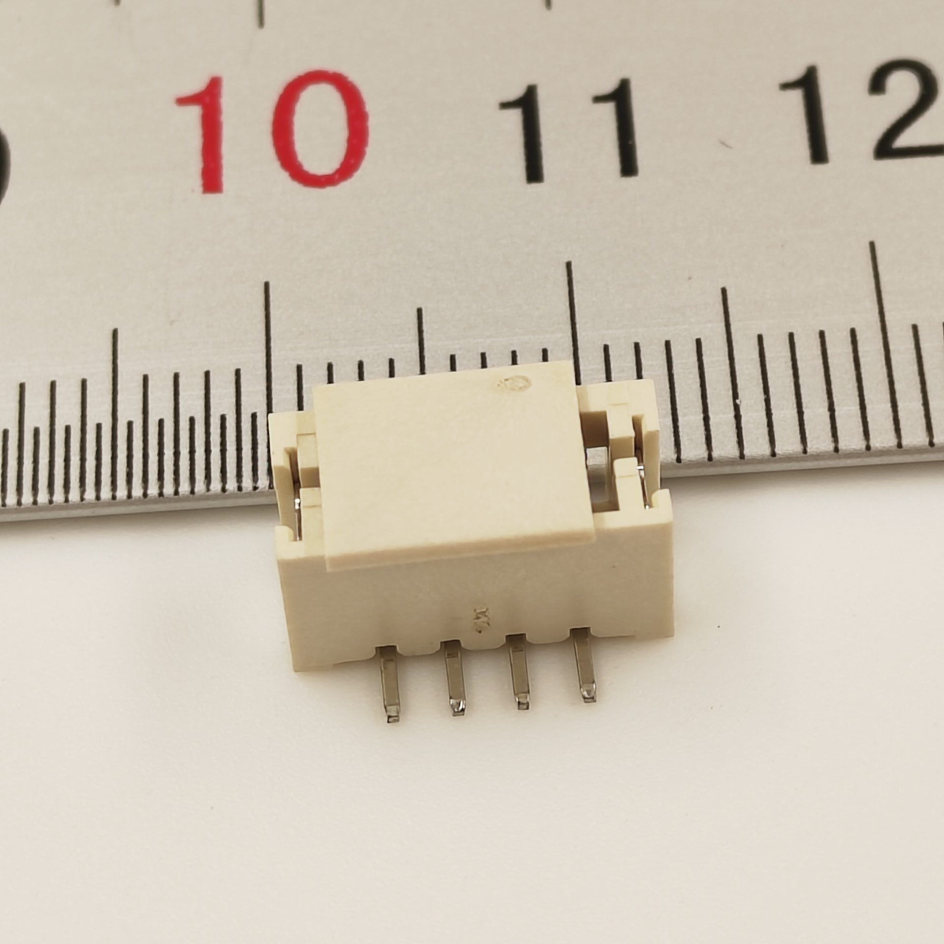 2MM Pitch Equivalent to JST Connector B4B-PH-SM4-TB(LF)(SN) Wire to Board Connector