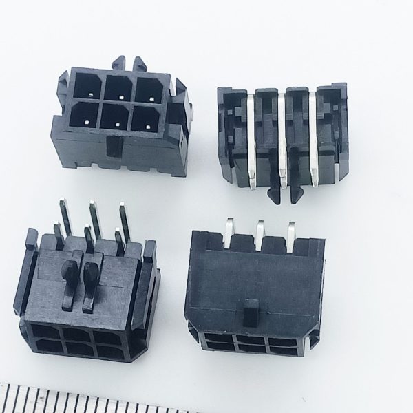 Micro-Fit 3.0 Right-Angle Header 3.00mm Pitch Dual Row 6 Circuits 430450600
