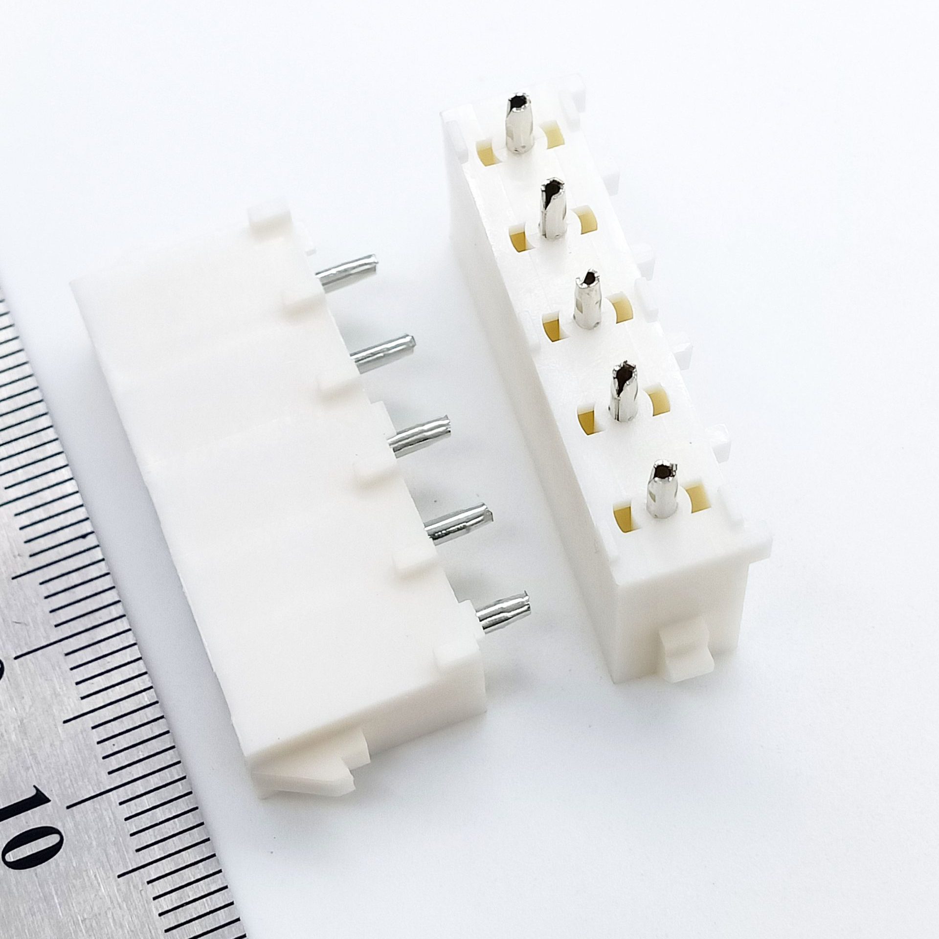 Optimize connectivity with Universal Mate-N-Lok. Renowned for versatility and reliability, these connectors provide seamless integration, ensuring secure and efficient electrical connections for diverse applications.